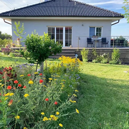 Dum Na Kopci S Vyhledem Ferienhaus *